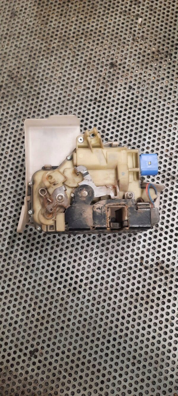 7b3ef6529aad7d400ab2cb5ddf86f1fa