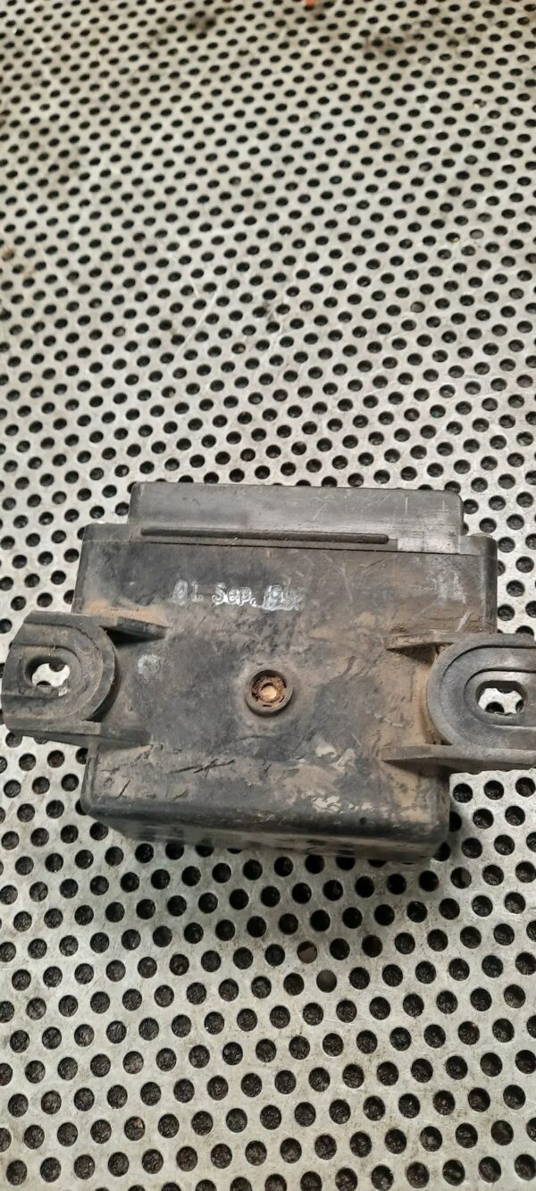 PRZEKAŹNIK ŚWIEC ŻAROWYCH VITO 7700979800