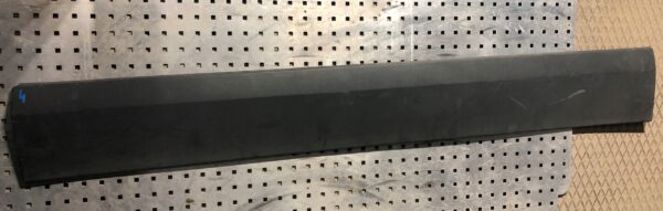 LISTWA DRZWI PRAWY PRZÓD NR 4 SPRINTER A9066900862