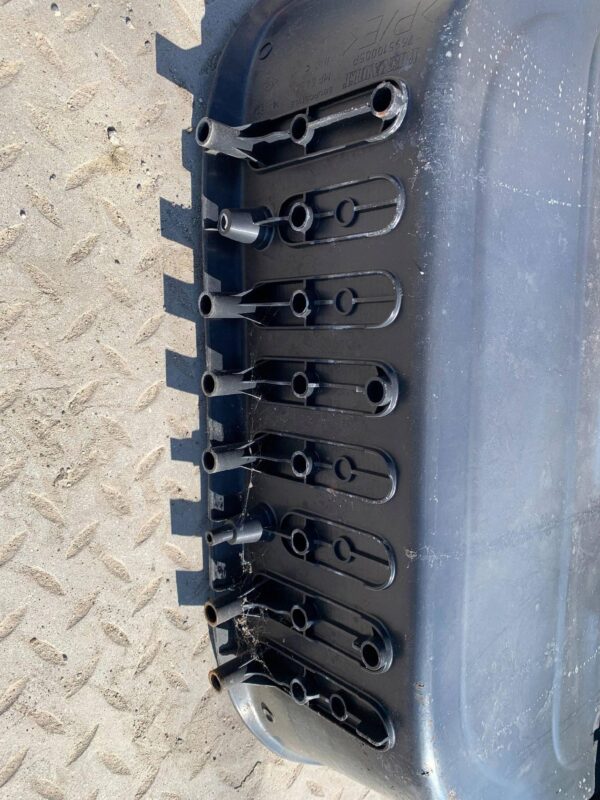 SCHODEK STOPIEŃ PRAWY 769510005R RENAULT MASTER III