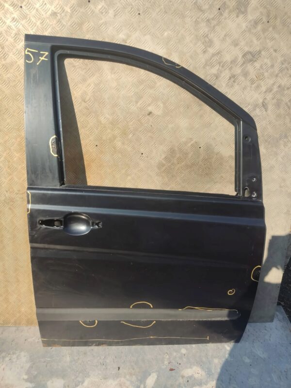 DRZWI PRZEDNIE PRAWE MERCEDES VITO VIANO W639 57