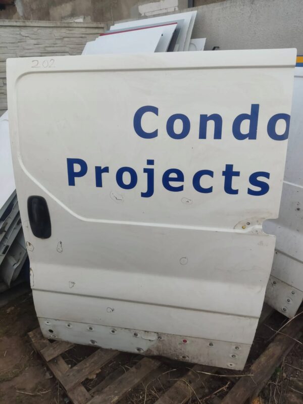 DRZWI BOCZNE PRZESUWANE TRAFIC II 01-14 202