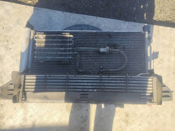 87276a12c49aa7d52bf7e9f768f9652b