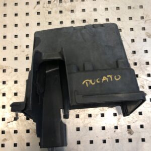 OSŁONA OBUDOWA SKRZYNKI BEZPIECZNIKÓW DUCATO 2.2