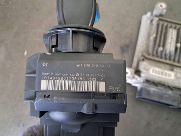 fc789af3e70b99f8b7eb45a735215a09