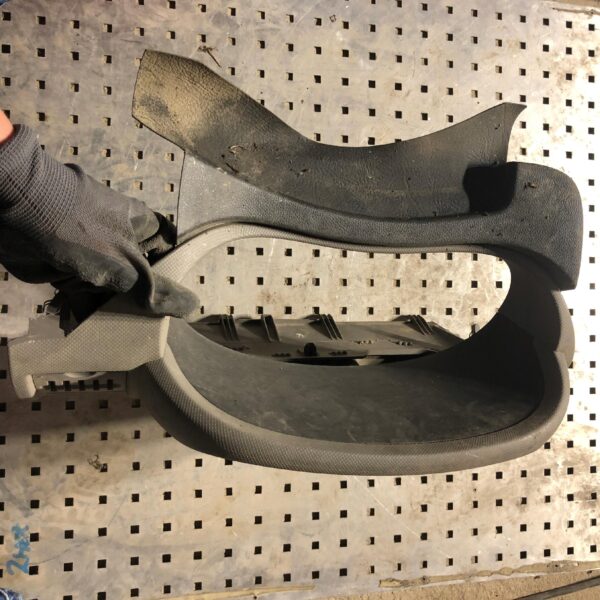 OSŁONA LICZNIKA KONSOLI MASTER III 682400017R