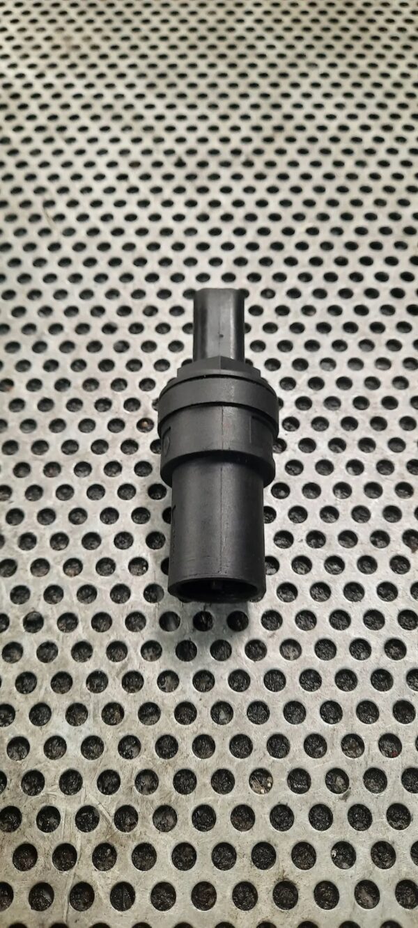 CZUJNIK PRĘDKOŚCI KOŁA 7700425250 TRAFIC