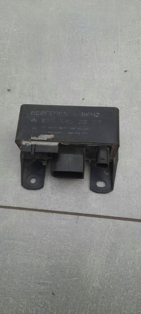 PRZEKAŻNIK MODUŁ OGRZEWANIA MERCEDES 0255452832