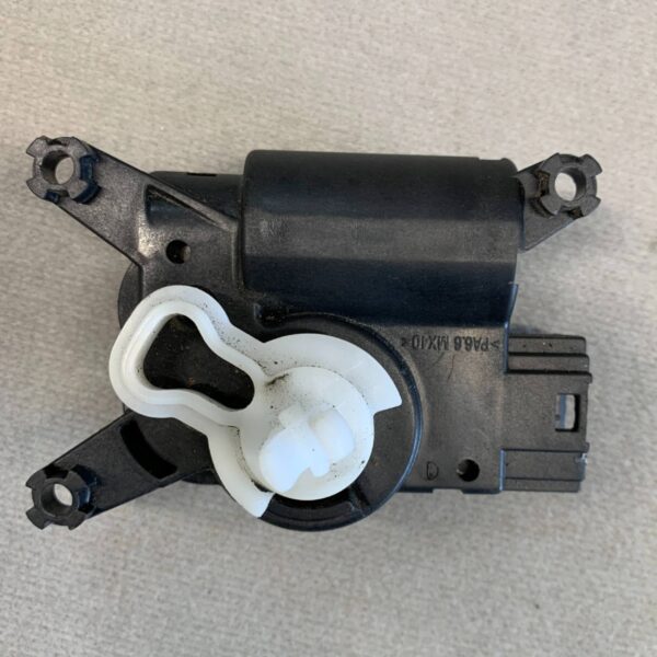 SILNICZEK NAGRZEWNICY A21101800 MASTER III