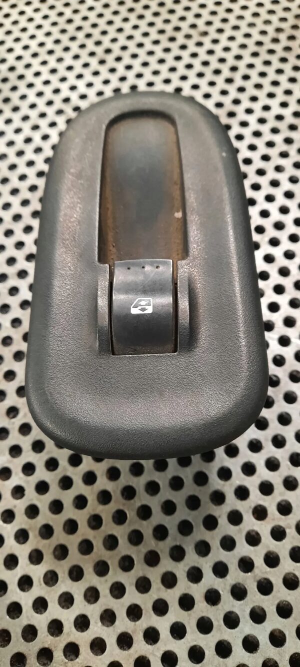 b7af3a38162c6fa670b4b4f0ab4904d1