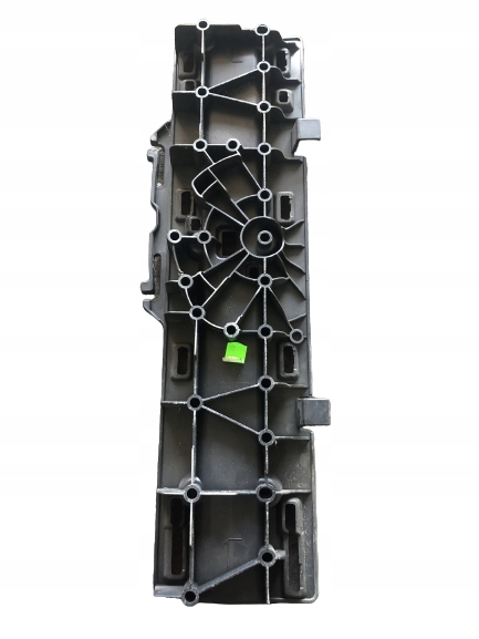 ŚLIZG STOPNIA LEWY RENAULT TRAFIC III 93450678