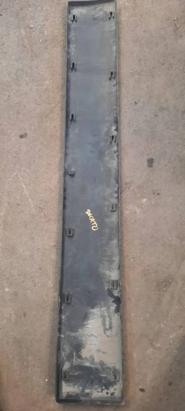 LISTWA BOCZNA DRZWI FIAT DUCATO 13040140704