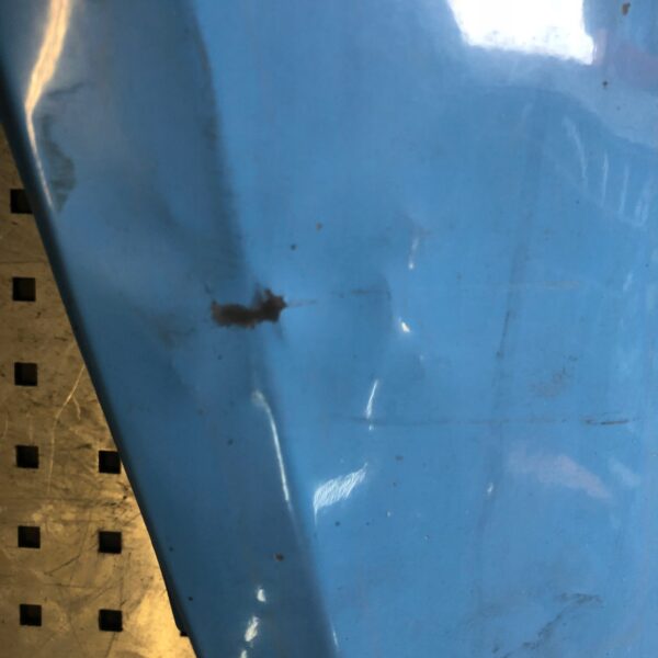 OSŁONA POD LAMPĘ PRAWY PRZÓD VW CRAFTER