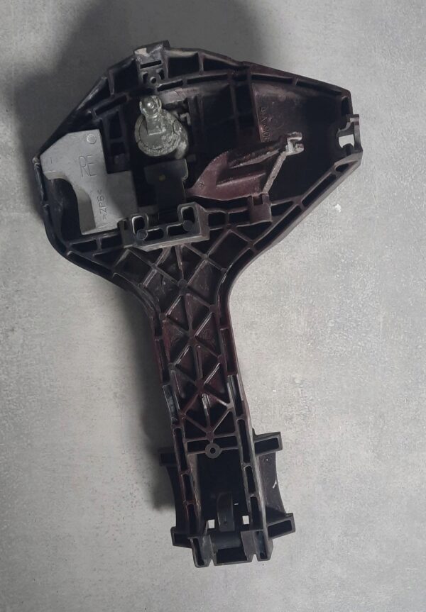 c7b1a8627a894acbb0069b57e0ad69fa