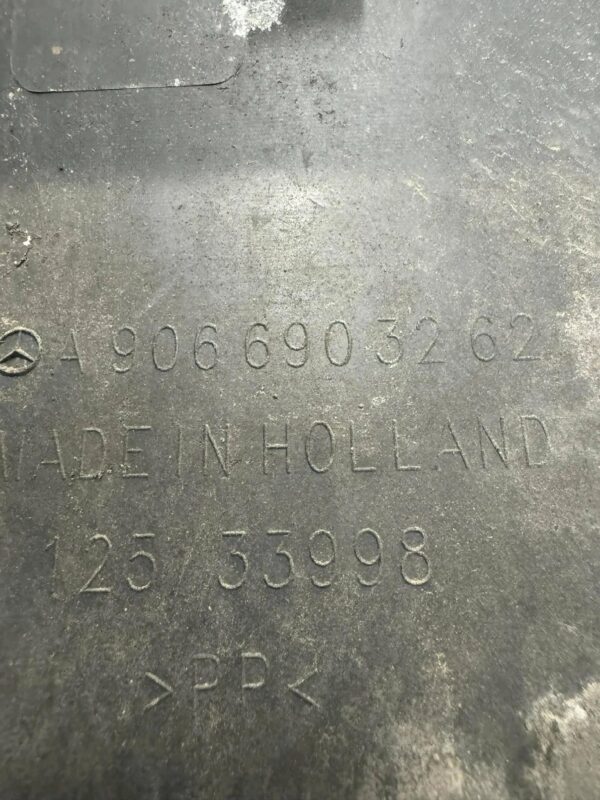 LISTWA LEWA BOCZNA LAMPKA OBRYSOWA MERCEDES SPRINTER 906 A9066903262