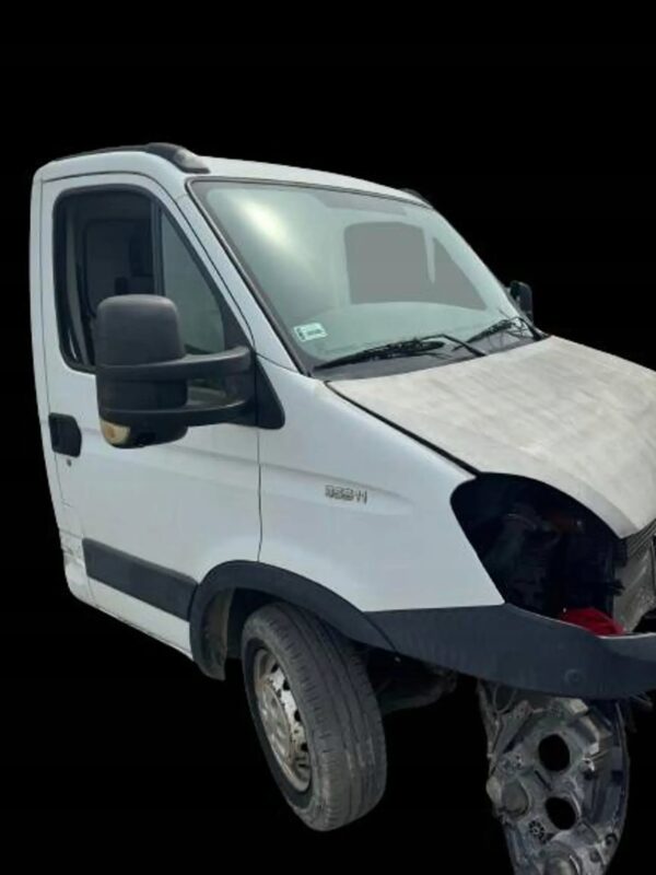 KABINA GOŁA USZKODZONA IVECO DAILY 06-14 RAMA LAWETA
