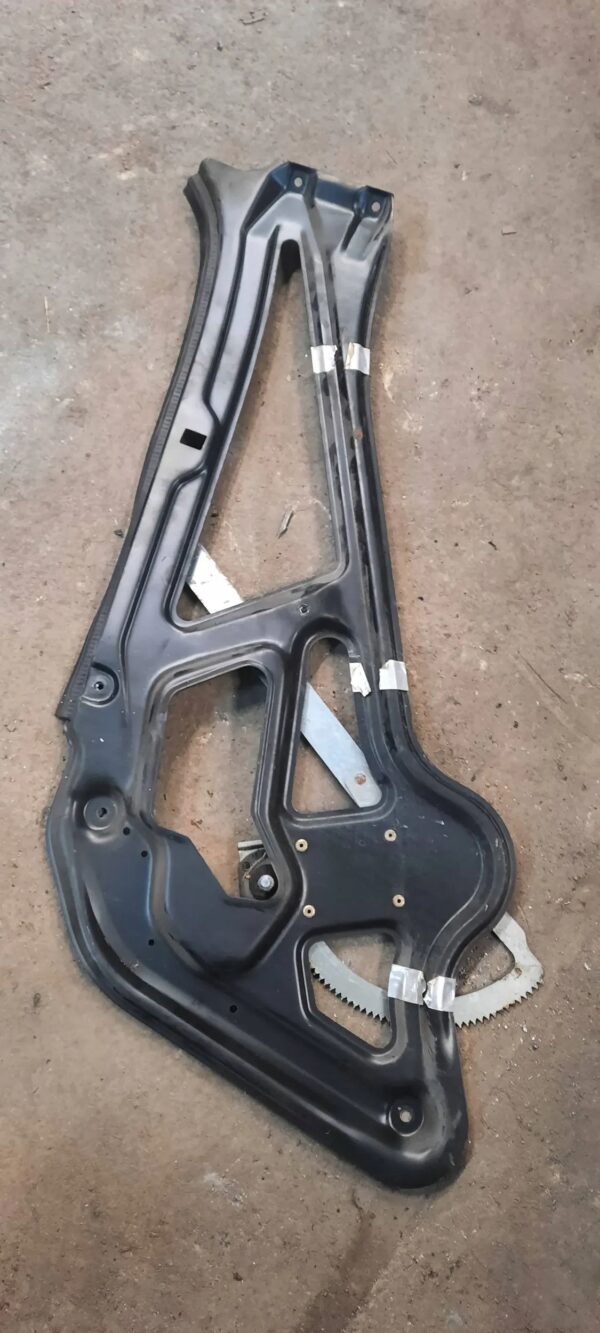 6dfcb85ba9326157f5d60dee8ab752b1