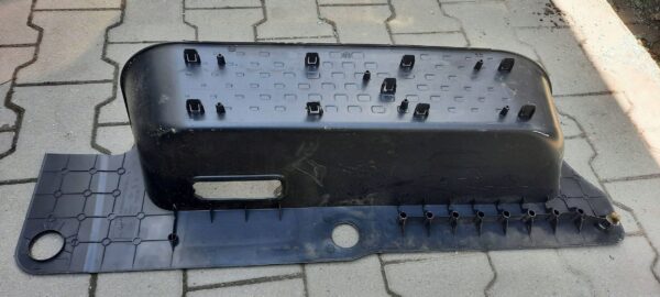 LISTWA PROGOWA PRZEDNIA RENAULT TRAFIC III 93450152