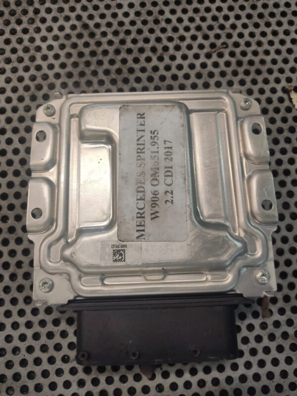 8c14fc0c3b3cd9a802de0c01c282701e