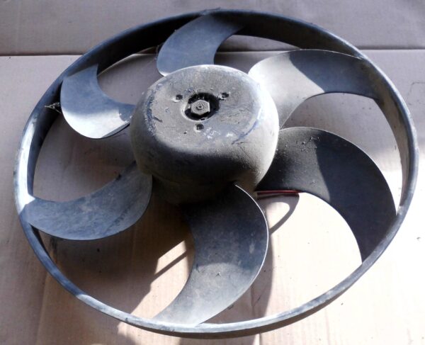 WENTYLATOR CHŁODNICY MERCEDES VITO 638 0130305245