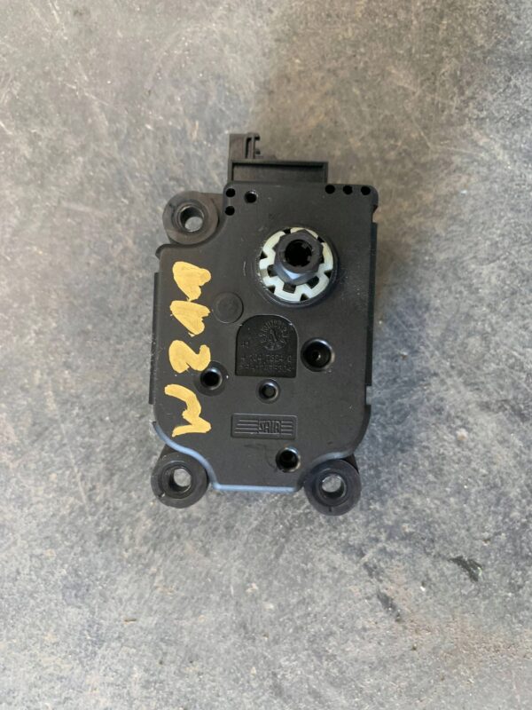 52e225a83219449448aaf85fc42563c2