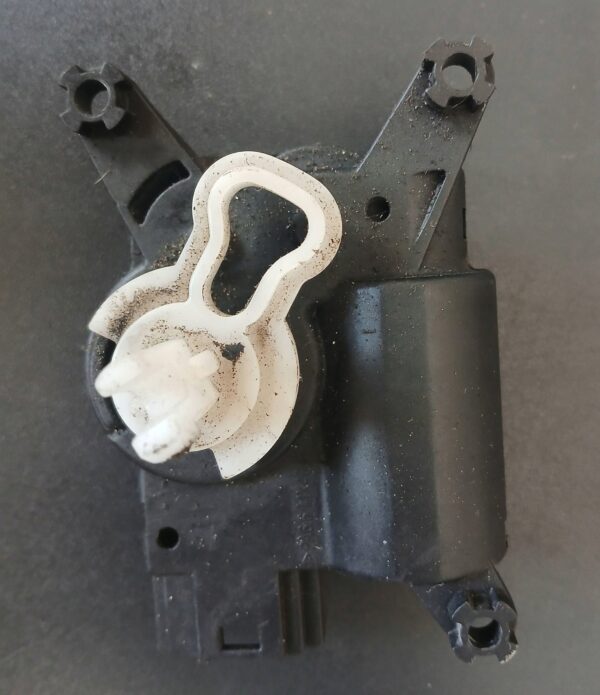 SILNICZEK NAWIEWU MASTER III A21101800