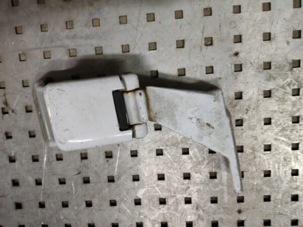 ZAWIAS PRAWY TYŁ VITO 639 A6397402037 FV