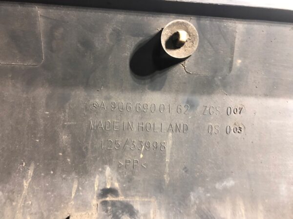 LISTWA DRZWI LEWY PRZÓD NR 21 SPRINTER A9066900162