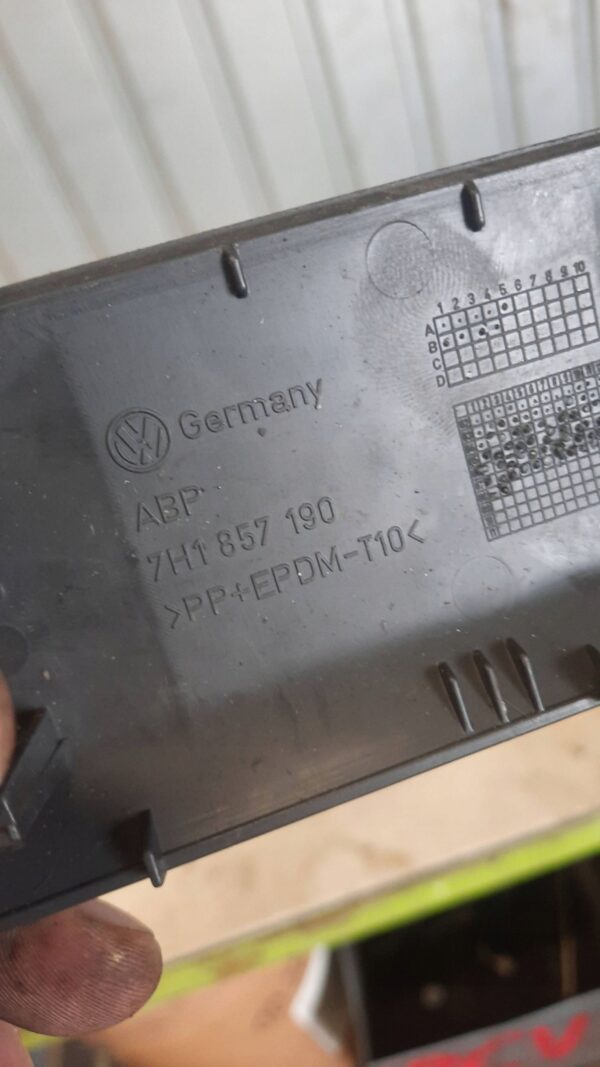 b8a98312cef2e15586c41e4068642d08