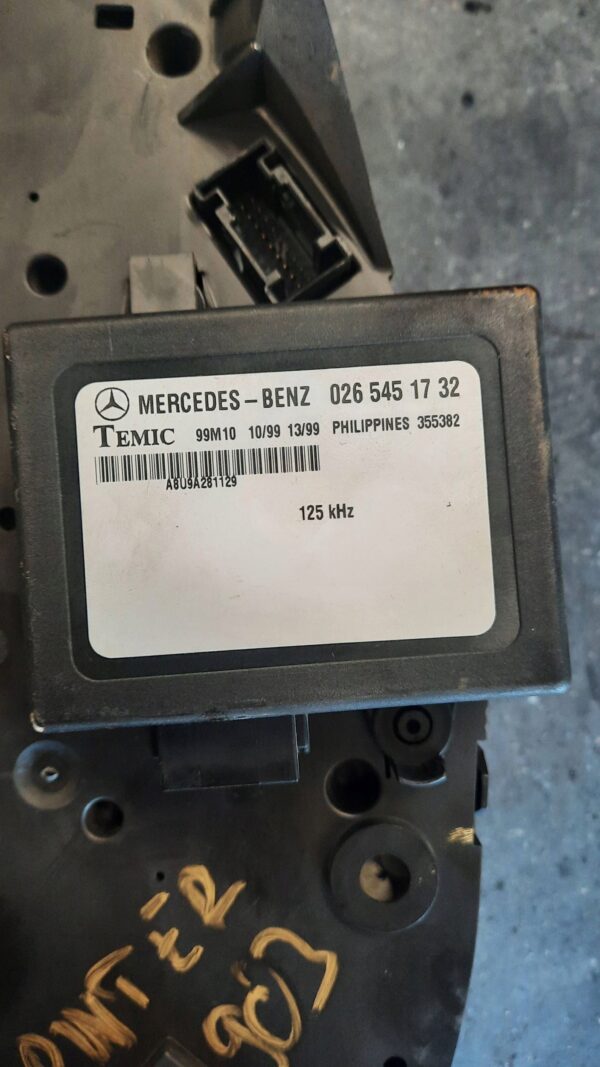 7d1de3ae0ec3ccef793b4e92d51baffd