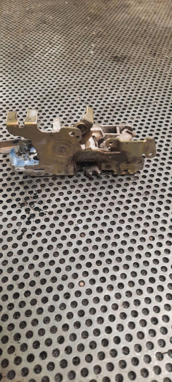 70834ad895afa70ae62bd215b1da27eb