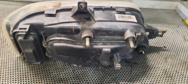 LAMPA PRZEDNIA 1347692080