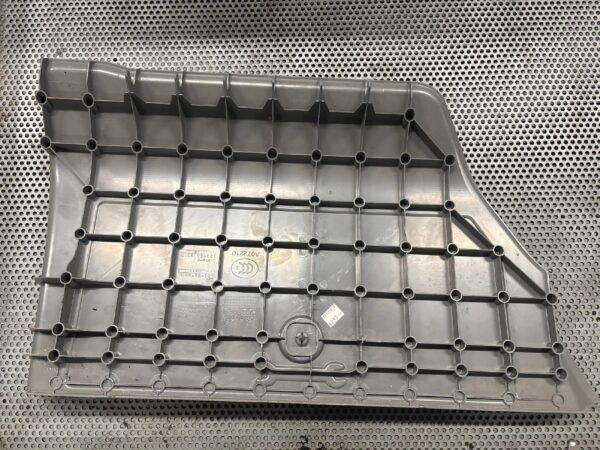 OSŁONA SCHOWKA NARZĘDZI SPRINTER W906 A9066840037