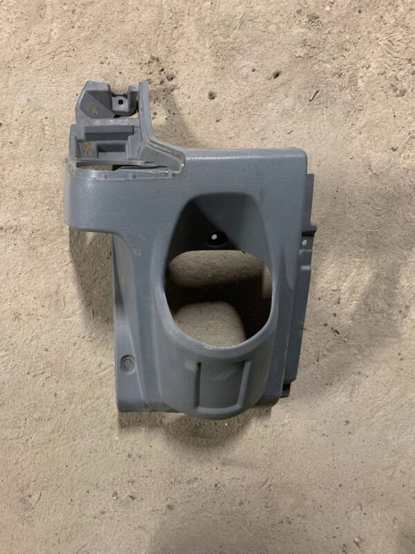 UCHWYT NA KUBEK OSŁONA KONSOLI TRANSIT MK7