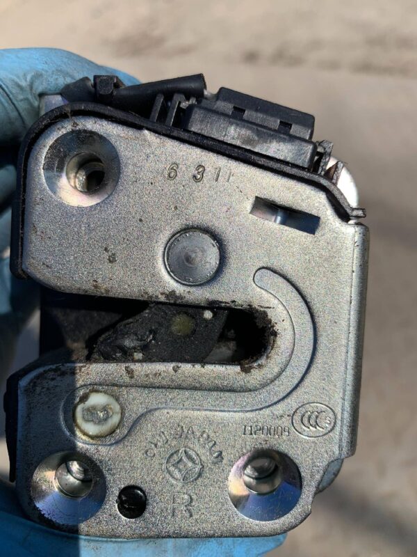 a8fa00bebf3f6e19e0ae0d8e7efc9a14