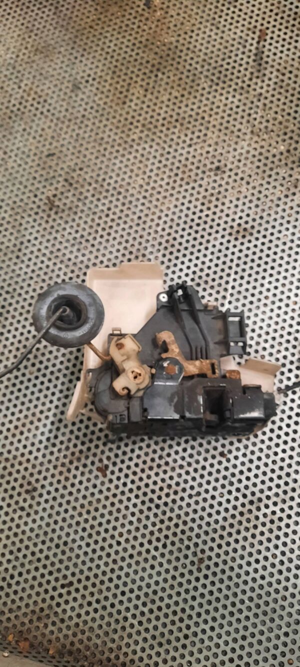 ea958d5a4002b647e492fbf6137d1258