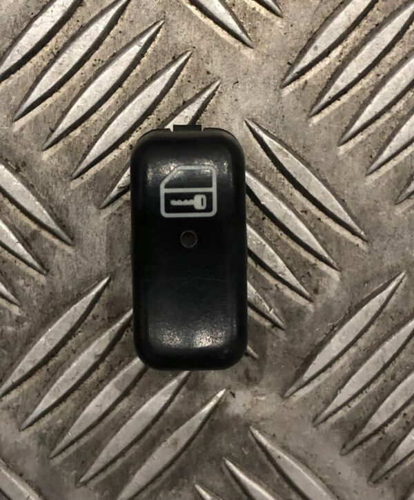 PRZEŁĄCZNIK BLOKADY SZYB MERCEDES W638 0045450907