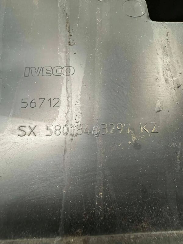 BOCZEK DRZWI LEWY PRZÓD IVECO DAILY VI 58018443297 5801567272