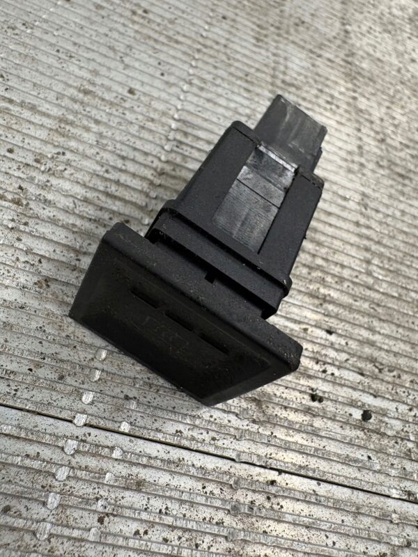 b434034fe42f71d666679921ba43e3ca