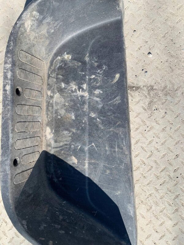 SCHODEK STOPIEŃ PRAWY 769510005R RENAULT MASTER III