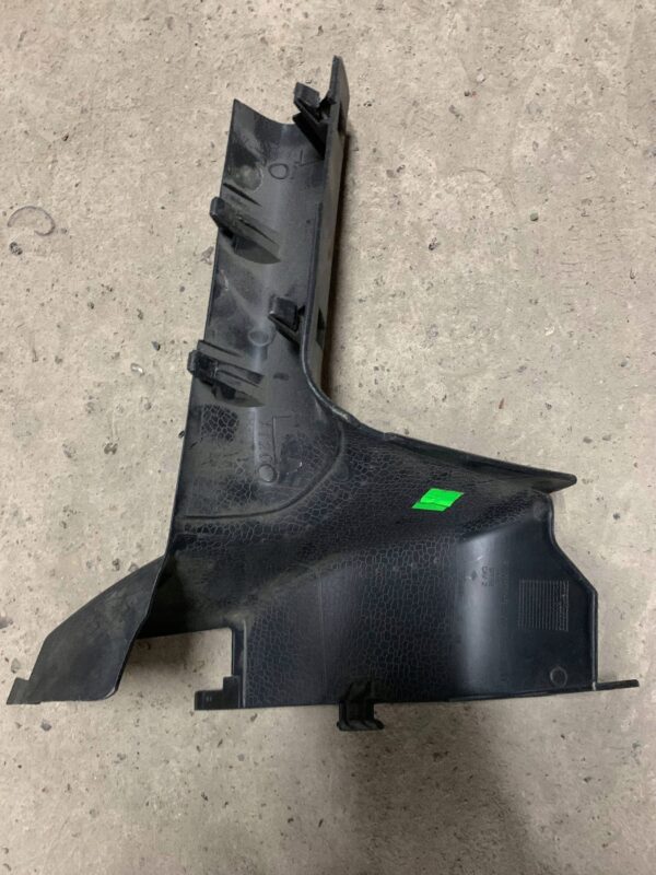 OSŁONA SŁUPKA INSTALACJI 739197210R RENAULT TRAFIC III