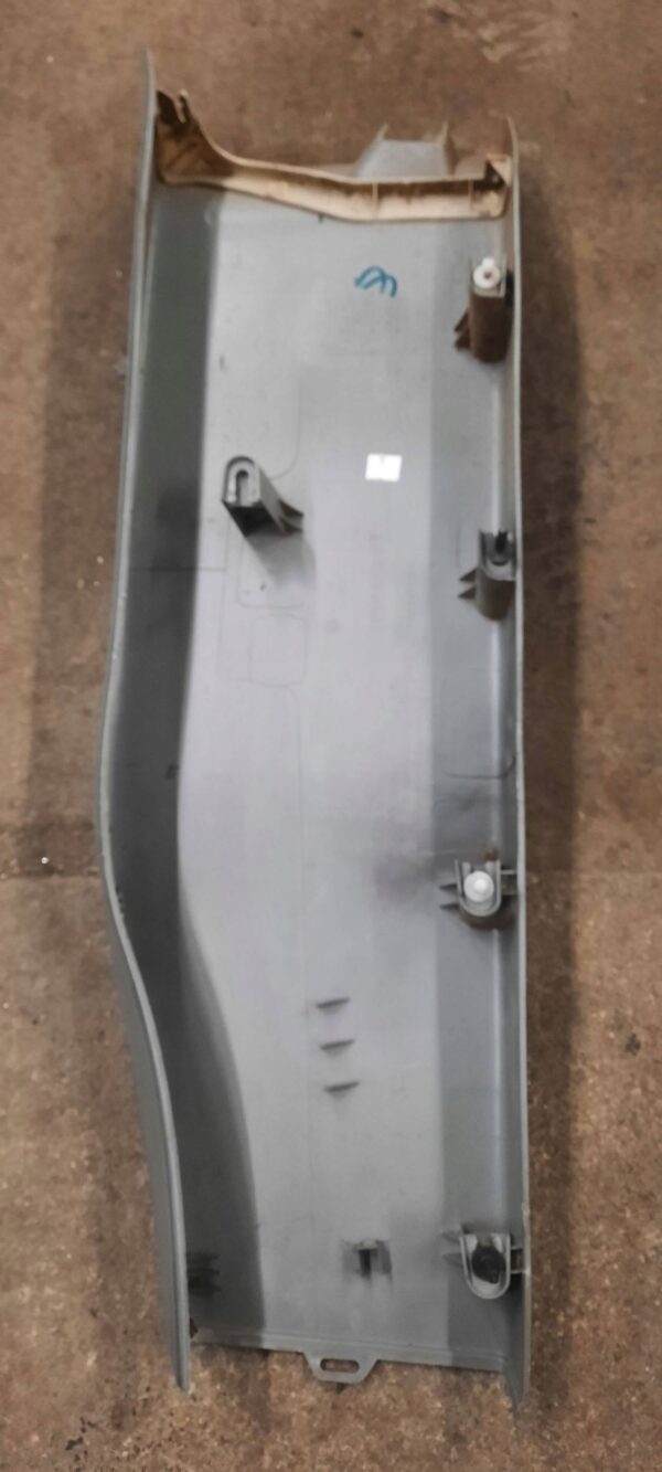 OSŁONA SŁUPKA 7H0867292D VOLKSWAGEN T5