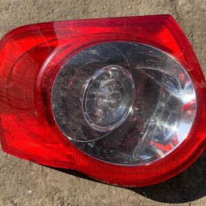 LEWA LAMPA TYLNA PASSAT B6 27459002