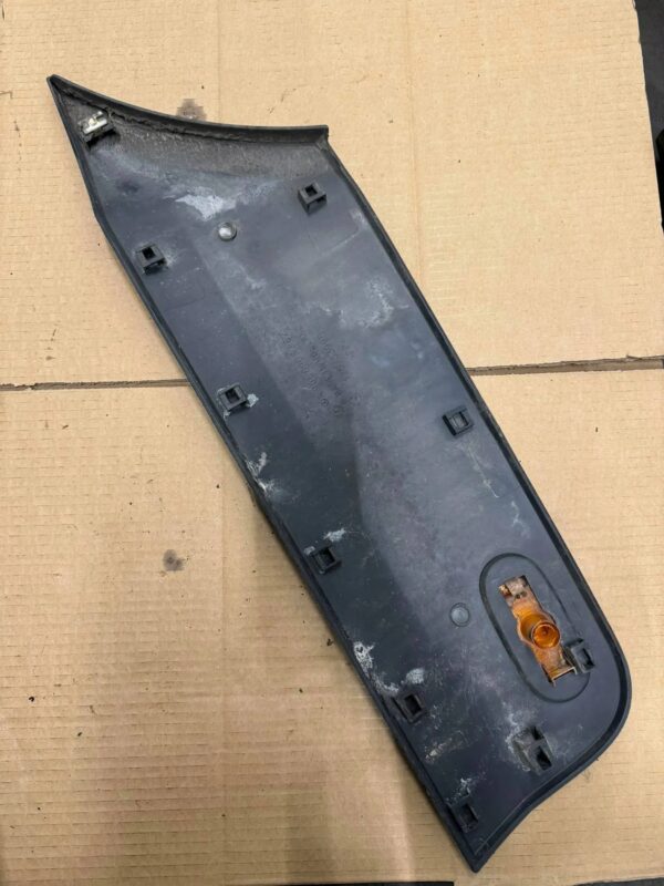 LISTWA LEWA BOCZNA LAMPKA OBRYSOWA MERCEDES SPRINTER 906 A9066903262