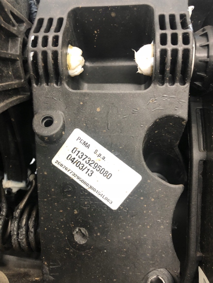 PODSTAWA PEDAŁÓW FIAT DUCATO 2.2 11- 01373295080