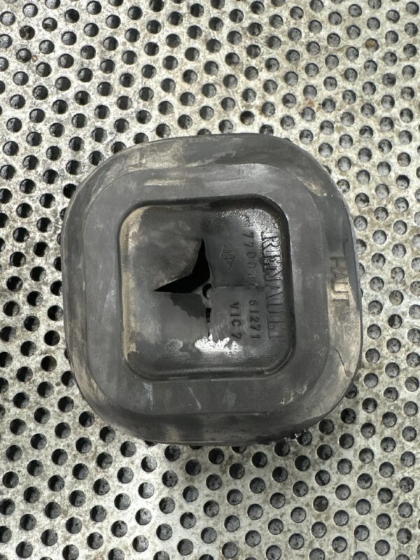 272d52280406a11c0ea4b4b3b5f9b5fe