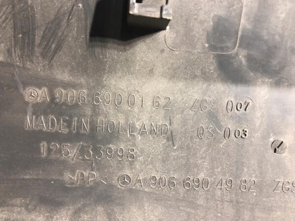 04e8d7227dd070c3e46e2f1e906efd81