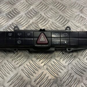 PANEL PRZEŁĄCZNIK AWARYJNYCH VITO VIANO 6395450207