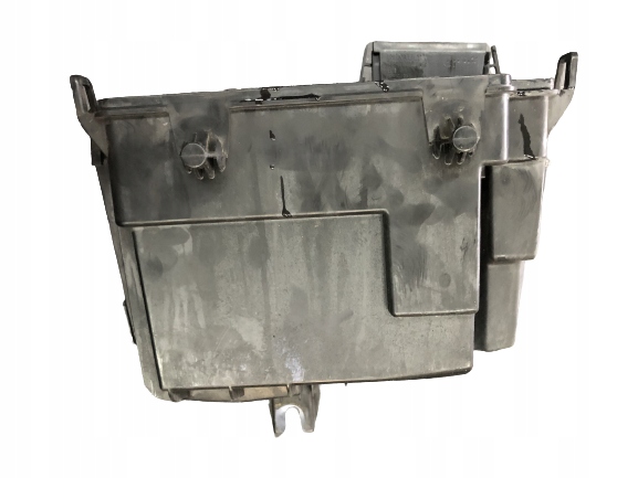 OBUDOWA SKRZYNKI BEZPIECZNIKÓW TRAFIC III 04-