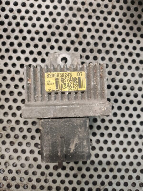 PRZEKAŹNIK ŚWIEC ŻAROWYCH MASTER III 8200859243